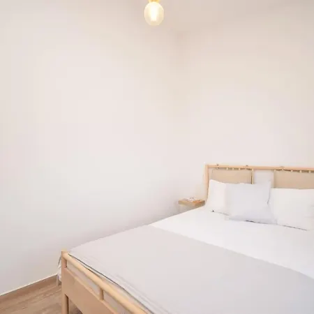3 Bedroom Top Floor Flat In Cascais